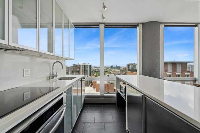 1300 N ASTOR Street 26C, Chicago, IL 60610