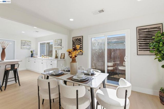 137 137 Tamarack Dr, Union City, CA 94587