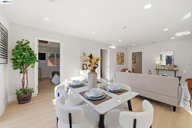 137 137 Tamarack Dr, Union City, CA 94587