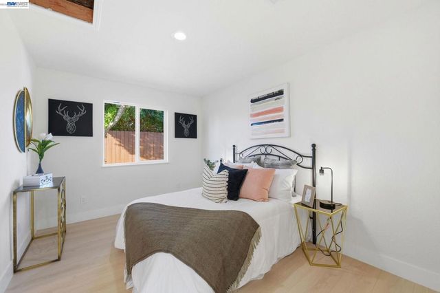 137 137 Tamarack Dr, Union City, CA 94587