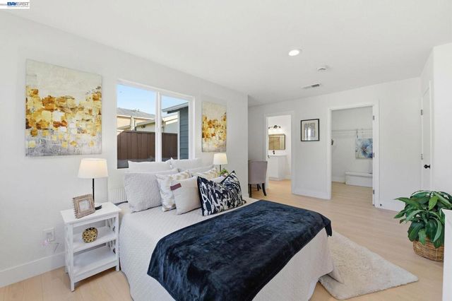 137 137 Tamarack Dr, Union City, CA 94587