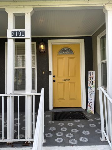 2190 W Euclid Ave, Stockton, CA 95204