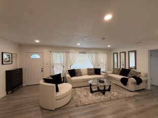 2190 W Euclid Ave, Stockton, CA 95204