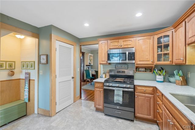 32 Morris Street, Auburn, NY 13021