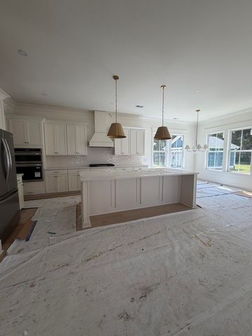1083 Gadsdenville Rd, Awendaw, SC 29429