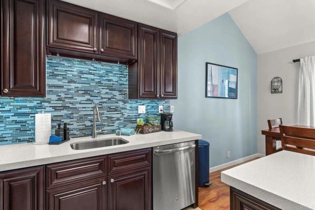 520 Via De La Valle I, Solana Beach, CA 92075