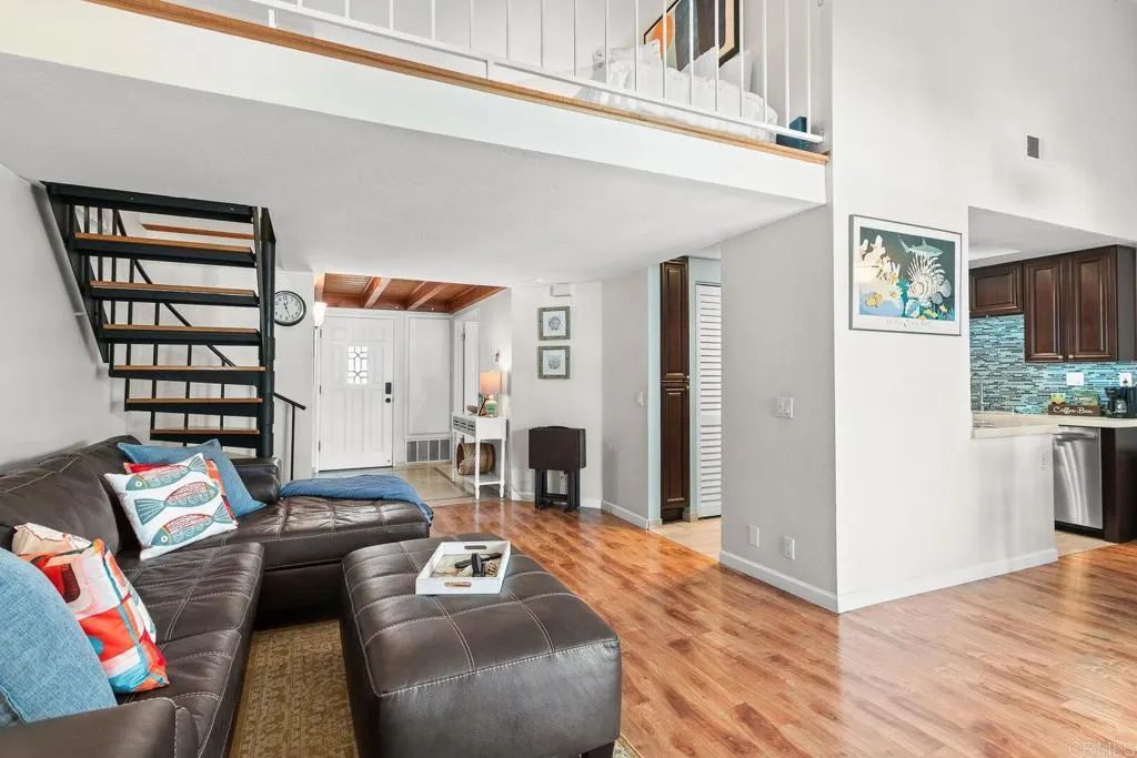 520 Via De La Valle I, Solana Beach, CA 92075