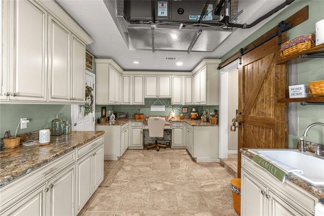 2616 SW 18TH AVENUE NE, Ocala, FL 34471