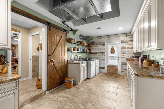 2616 SW 18TH AVENUE NE, Ocala, FL 34471