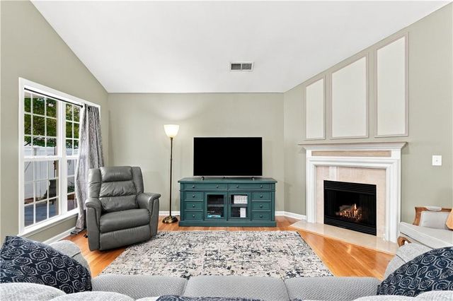 2550 Cottage View Way, Cumming, GA 30040