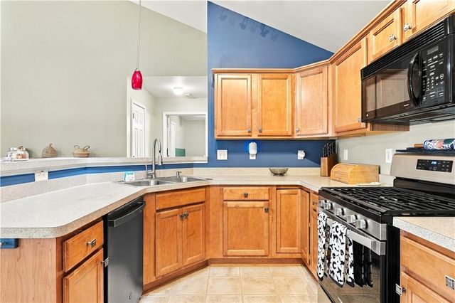 2550 Cottage View Way, Cumming, GA 30040