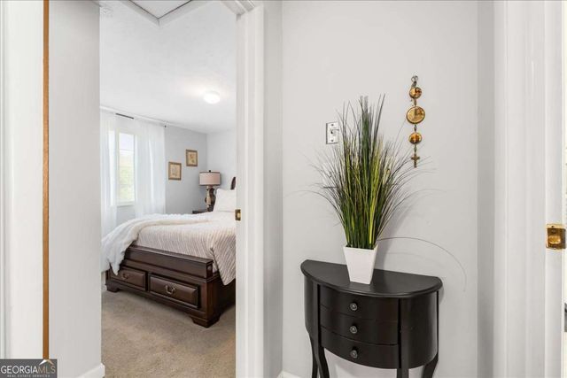 10455 Worthington Hills Manor, Roswell, GA 30076