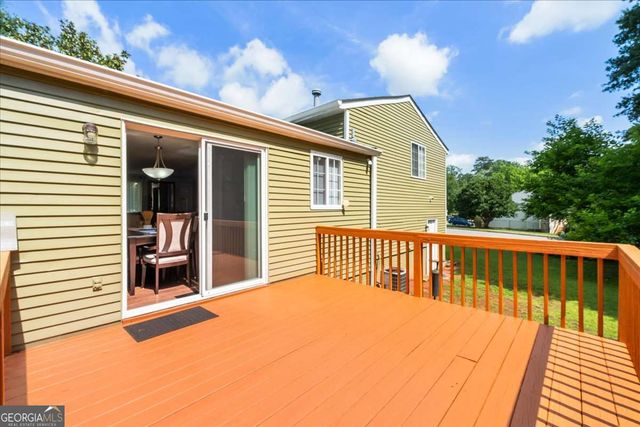 10455 Worthington Hills Manor, Roswell, GA 30076