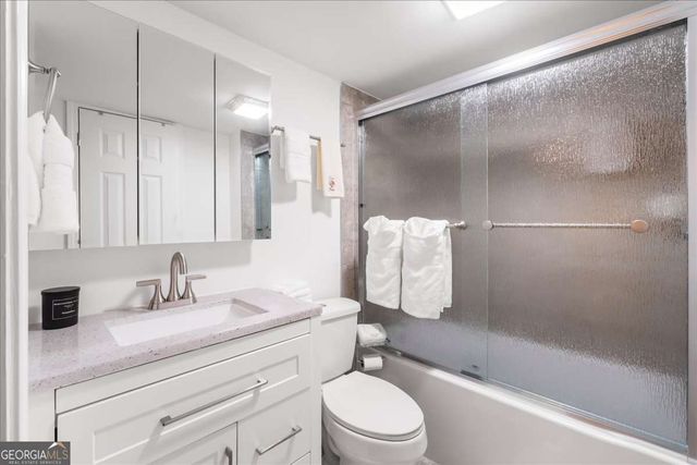 10455 Worthington Hills Manor, Roswell, GA 30076