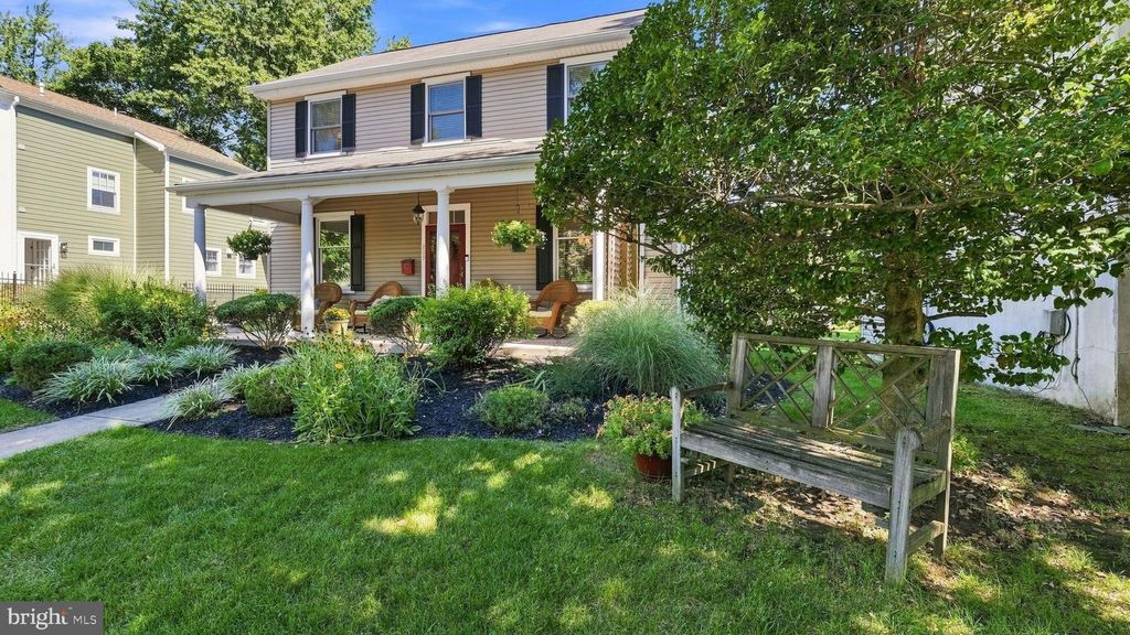 205 WASHINGTON ST, DOYLESTOWN, PA 18901 — photo 3