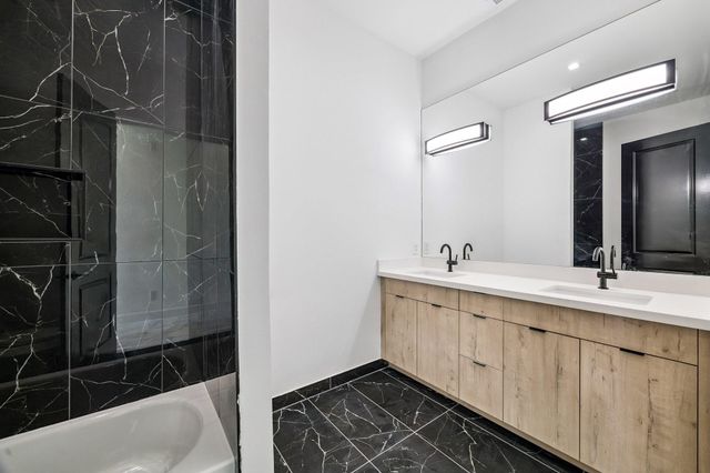 4710 Sharon Street, Houston, TX 77020