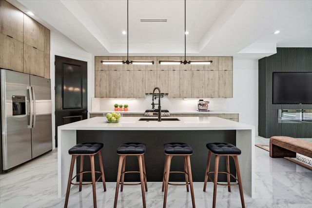 4710 Sharon Street, Houston, TX 77020