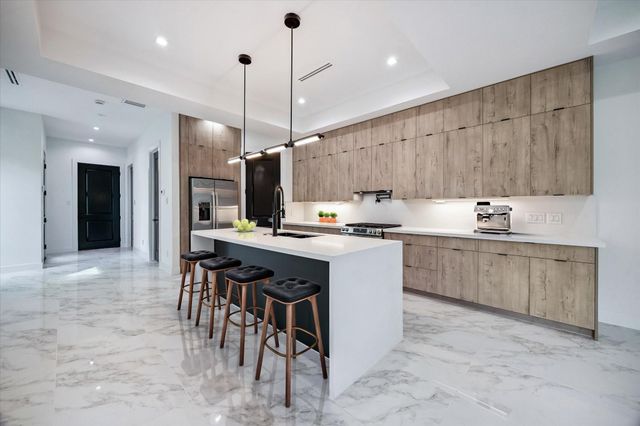 4710 Sharon Street, Houston, TX 77020