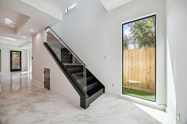 4710 Sharon Street, Houston, TX 77020