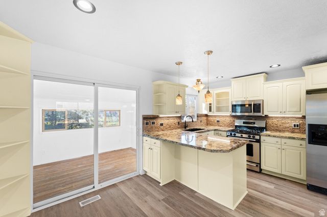 7057 W CIMMARRON DR, West Valley City, UT 84128