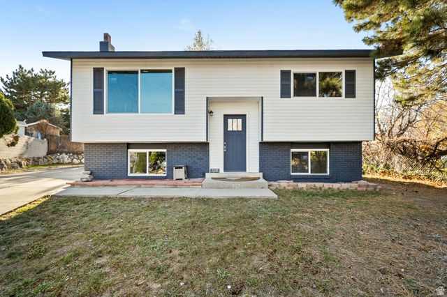 7057 W CIMMARRON DR, West Valley City, UT 84128