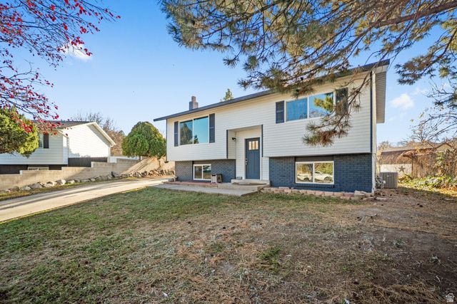 7057 W CIMMARRON DR, West Valley City, UT 84128