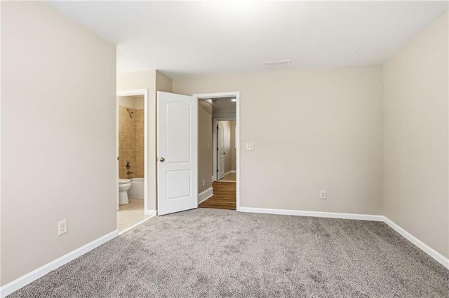 107 Blazing Ridge Way, Acworth, GA 30101