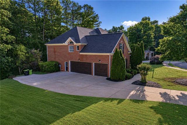 107 Blazing Ridge Way, Acworth, GA 30101