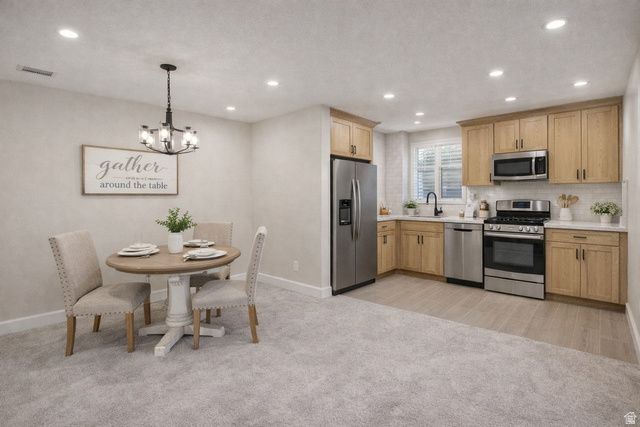 1841 W VIEW POINT DR, Woods Cross, UT 84087