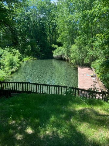 836 Poquonnock Drive, Hope, MI 48628
