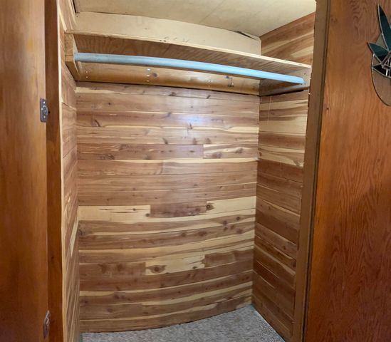 836 Poquonnock Drive, Hope, MI 48628