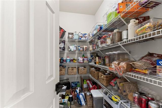 4048 Kingsley Park Lane, Peachtree Corners, GA 30096