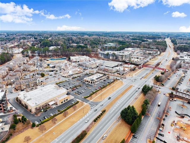 4048 Kingsley Park Lane, Peachtree Corners, GA 30096