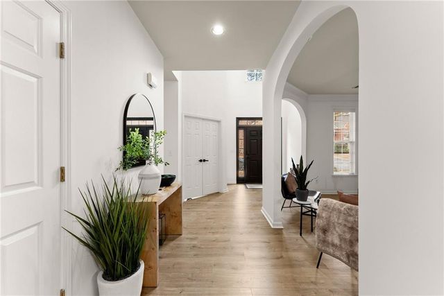 4048 Kingsley Park Lane, Peachtree Corners, GA 30096