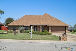 1813 Tanglewood Drive, Harker Heights, TX 76548