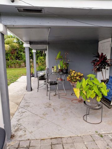 3210 NW 18th Place, Lauderhill, FL 33311