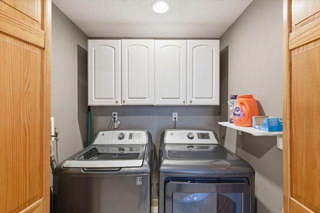 109 Great Pines Dr, Mashpee, MA 02649