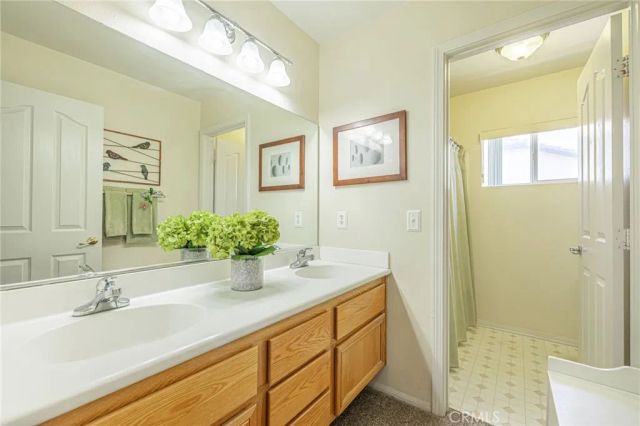 40125 Watford Way, Palmdale, CA 93551