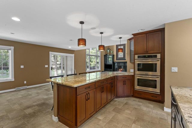 1749 HAWTHORNE HEIGHTS DRIVE, De Pere, WI 54115