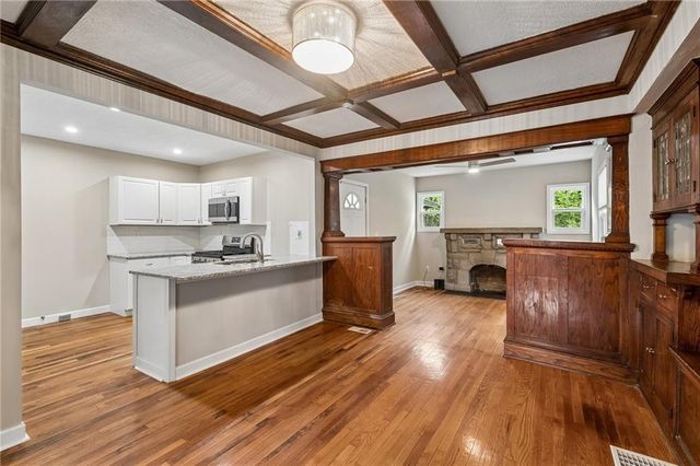4115 Chestnut Avenue, Kansas City, MO 64130