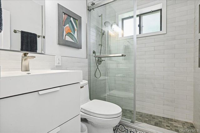 129 Fifteenth Street B1, Garden City, NY 11530
