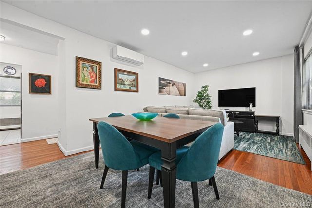129 Fifteenth Street B1, Garden City, NY 11530