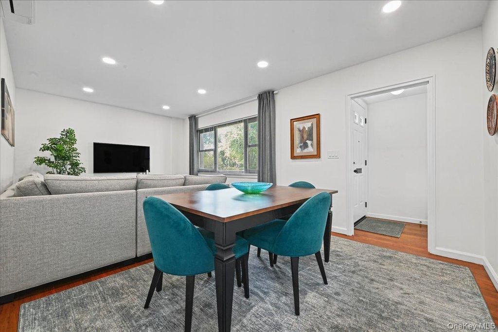 129 Fifteenth Street B1, Garden City, NY 11530 — photo 3