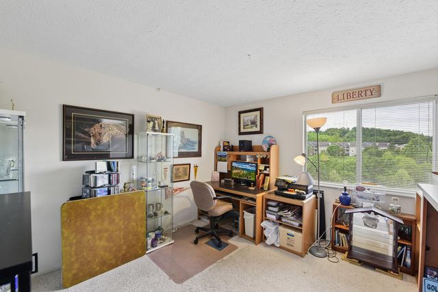 40 Creekwood Drive, 12, Wilder, KY 41071