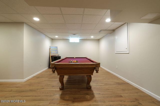 5 Popper Street, Manahawkin, NJ 08050