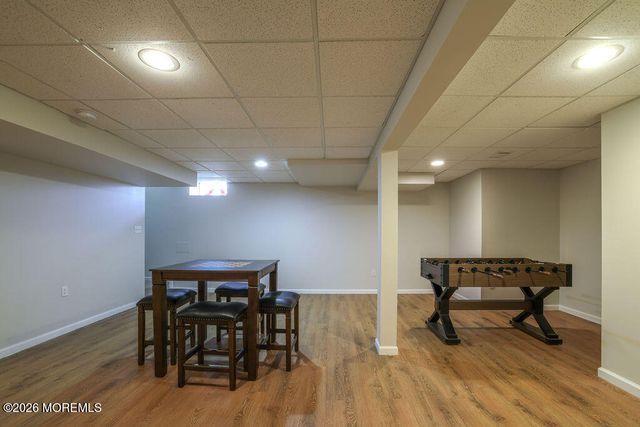 5 Popper Street, Manahawkin, NJ 08050