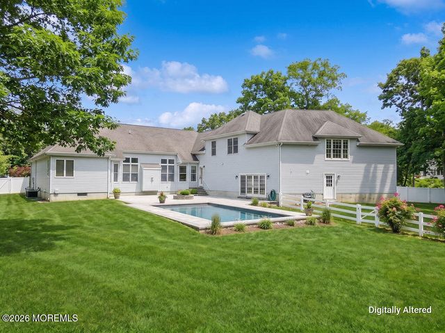 5 Popper Street, Manahawkin, NJ 08050