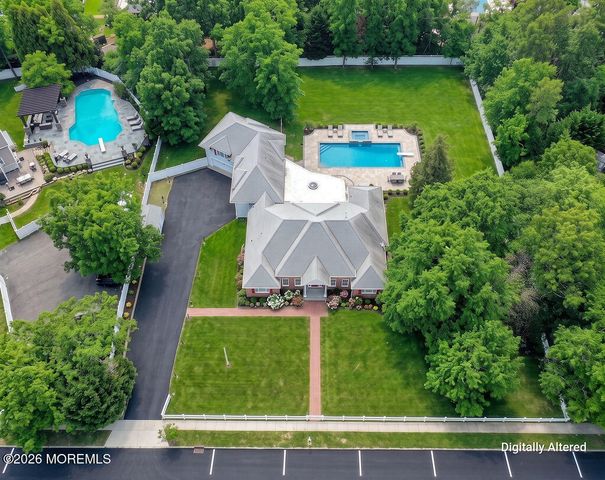 5 Popper Street, Manahawkin, NJ 08050