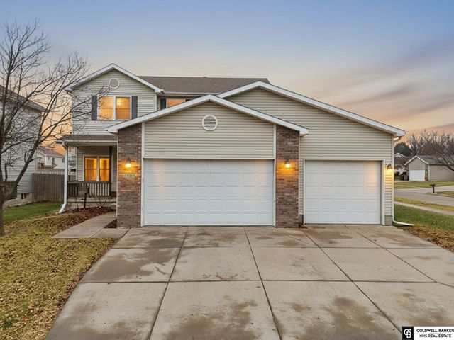 1505 SW 26th Street, Lincoln, NE 68522