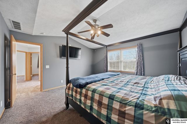 1505 SW 26th Street, Lincoln, NE 68522